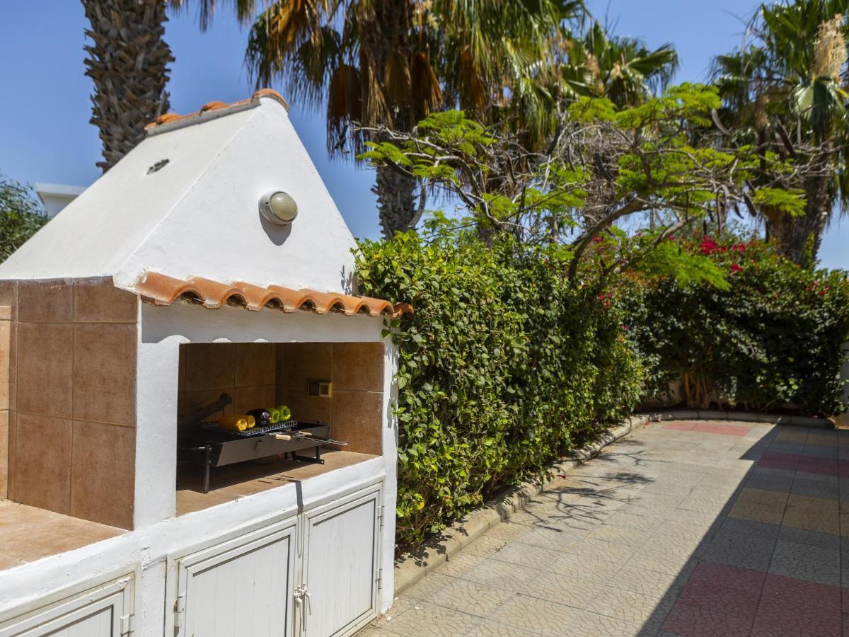 Villa Meneou Seaside Mansion 7 Larnaka Exterior foto