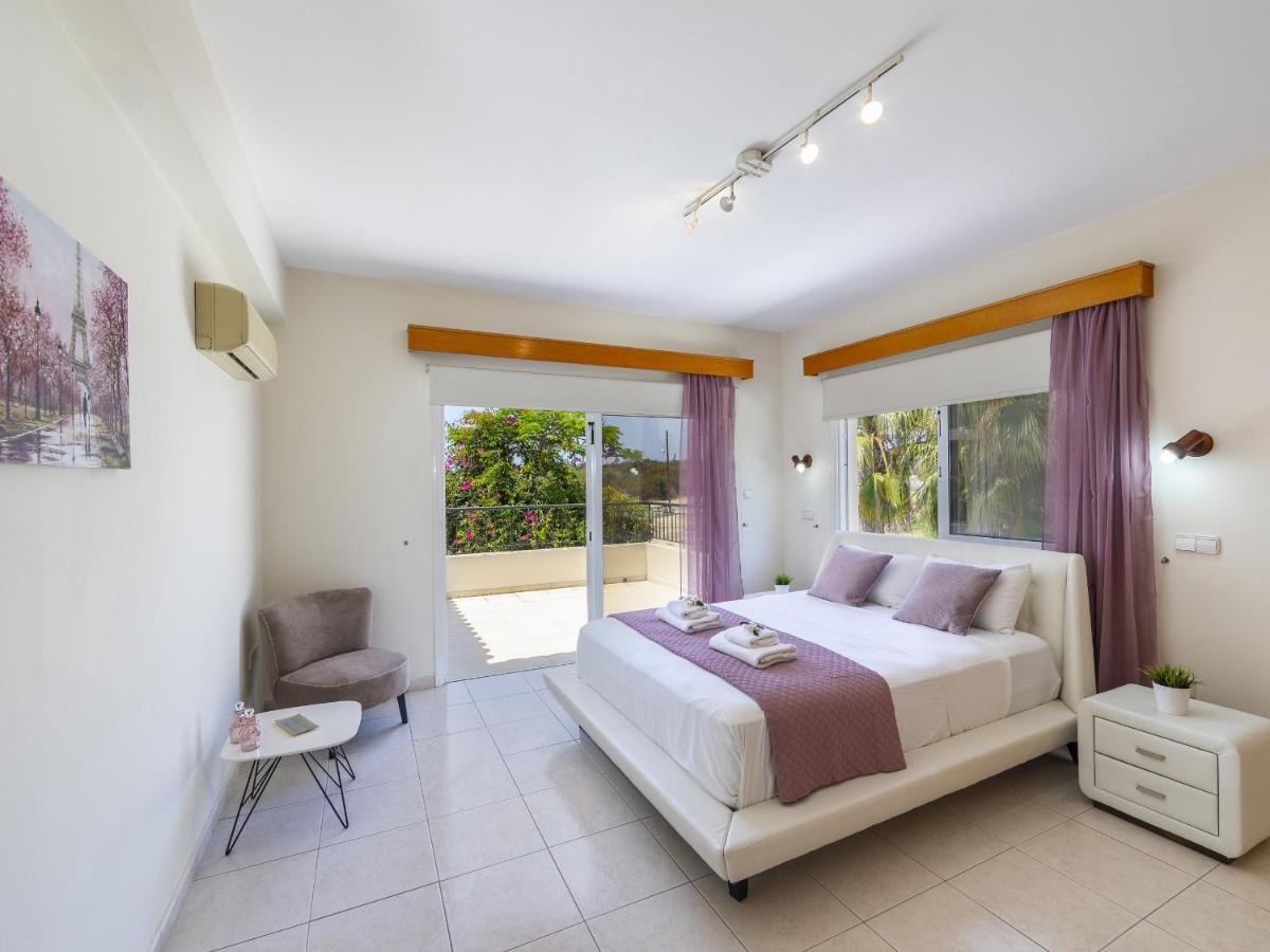 Villa Meneou Seaside Mansion 7 Larnaka Exterior foto